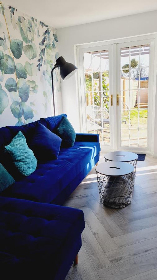 Ferienwohnung Beautiful 2Bed House With Garden, Walking Distance To Town - Free Parking Glasgow Exterior foto