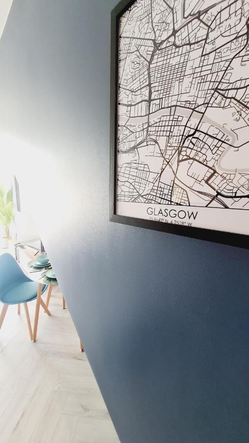 Ferienwohnung Beautiful 2Bed House With Garden, Walking Distance To Town - Free Parking Glasgow Exterior foto
