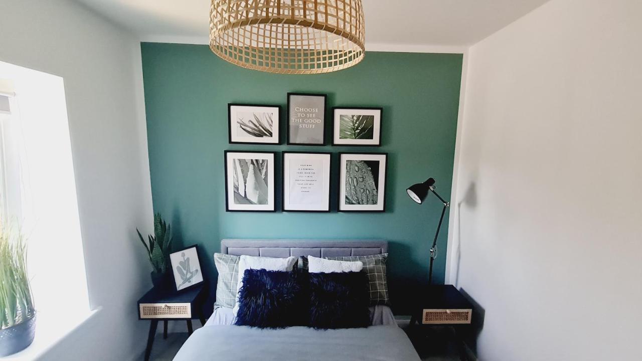 Ferienwohnung Beautiful 2Bed House With Garden, Walking Distance To Town - Free Parking Glasgow Exterior foto