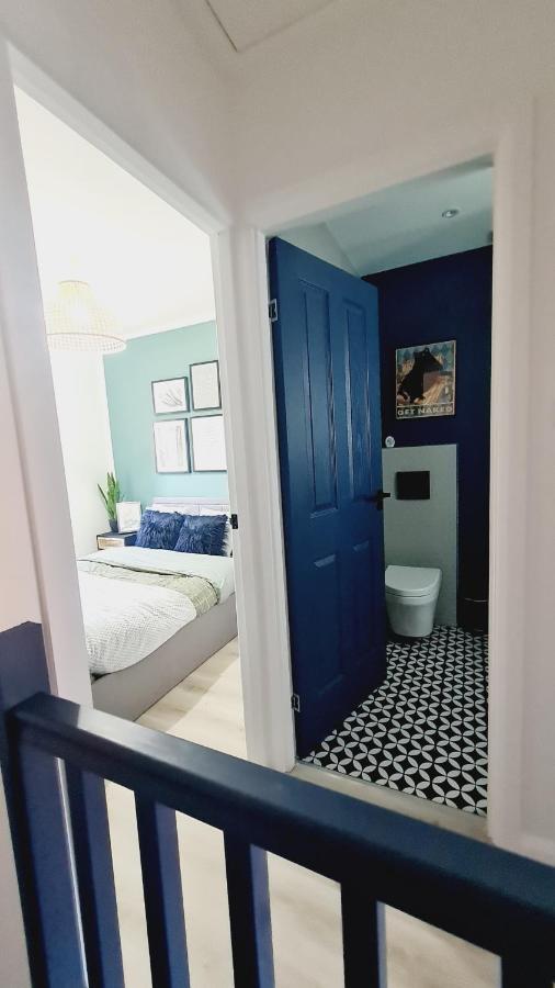 Ferienwohnung Beautiful 2Bed House With Garden, Walking Distance To Town - Free Parking Glasgow Exterior foto